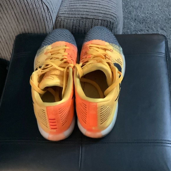 Kobe - Picture 2 of 4